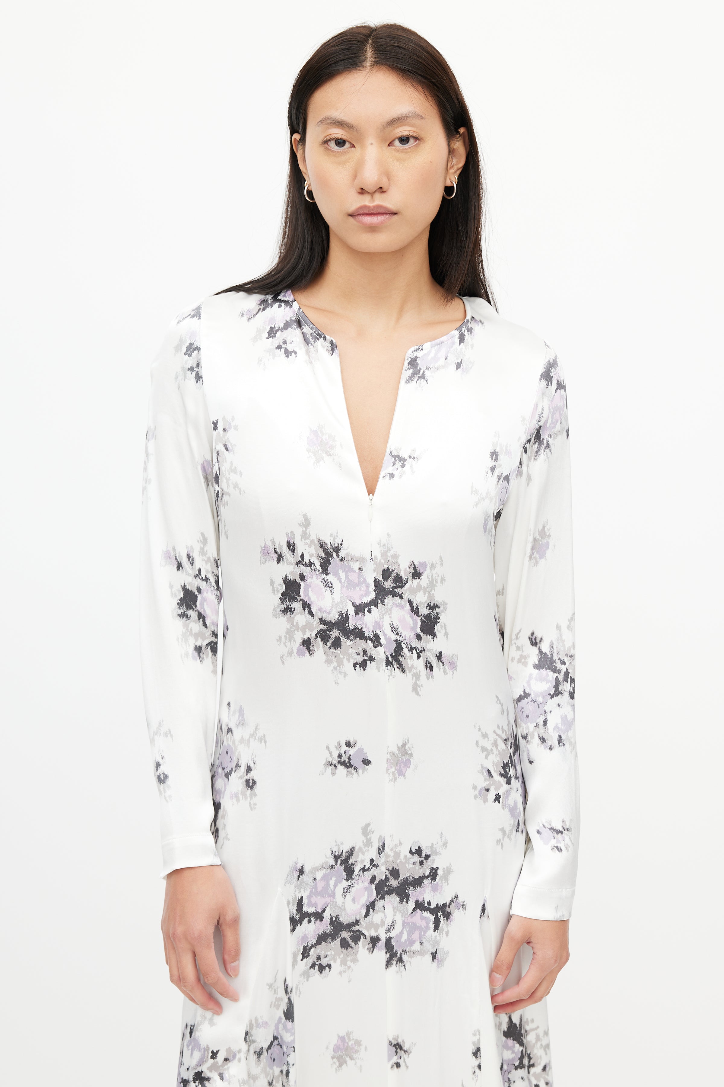Ganni // White & Purple Floral Dress – VSP Consignment Ganni // White & Purple Floral Dress – VSP Consignment