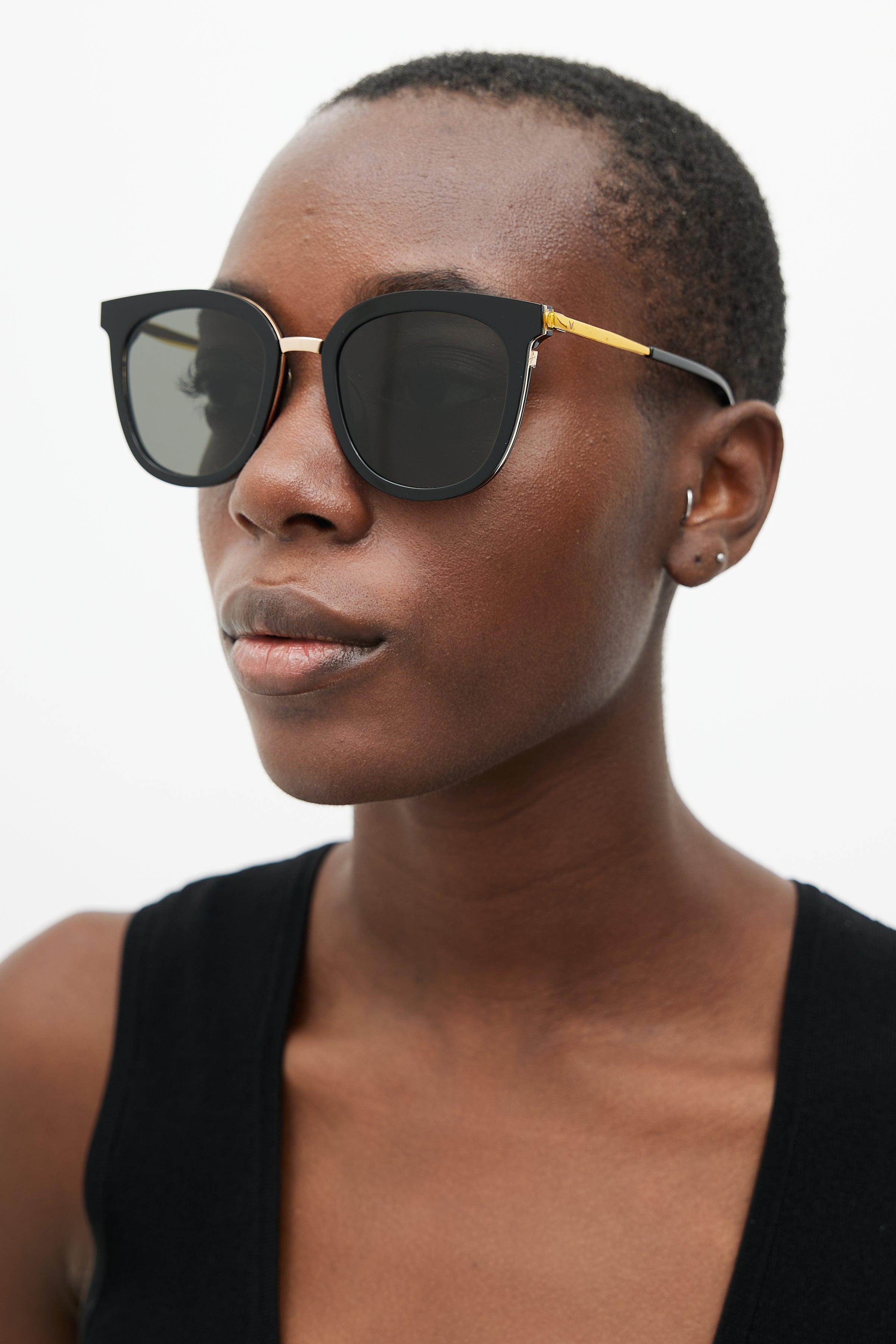 Gentle Monster // Black Slow Slowly Square Sunglasses – VSP