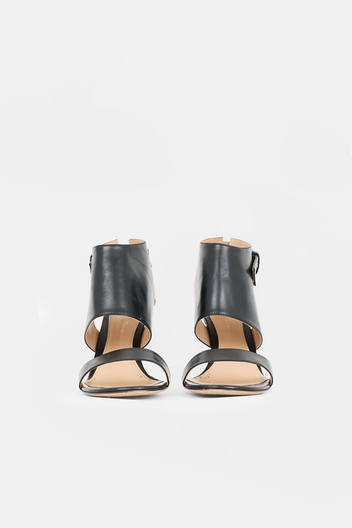 Gianvito Rossi Leather Slingback Heel