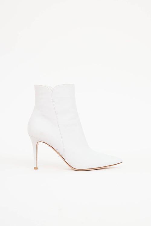 Gianvito RossiLeather Ankle Bootie