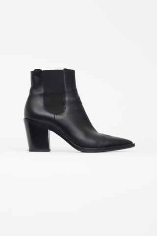 Gianvito Rossi Black Leather Pointed Toe Chelsea Boot