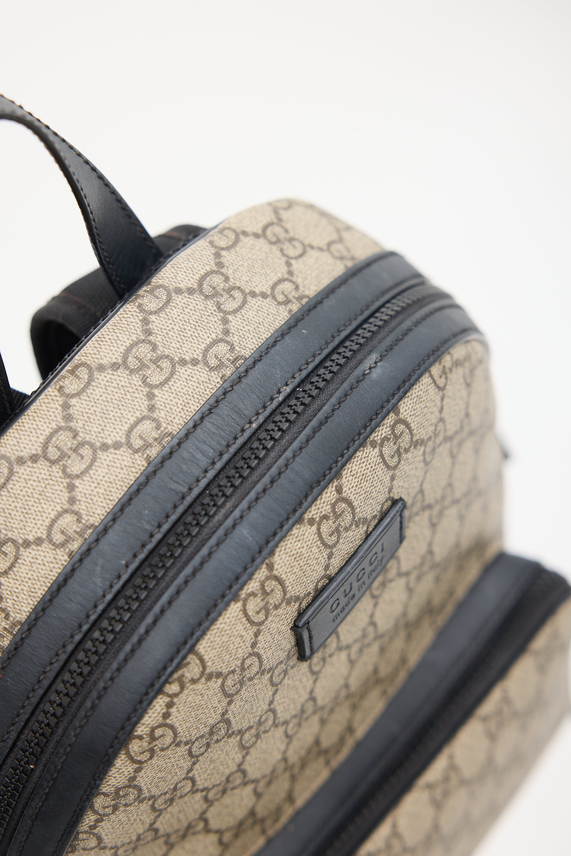 Gucci // Monogram Backpack – VSP Consignment