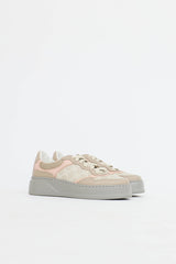 Gucci GG Supreme Sneaker
