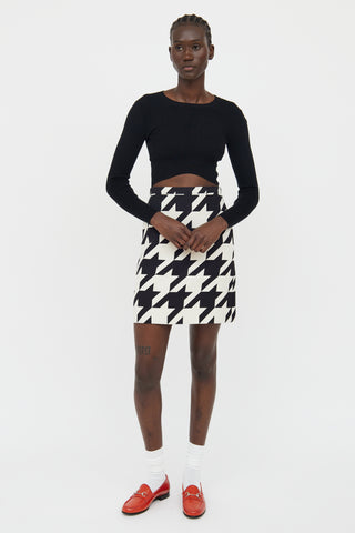 Women's Designer Skirts – VSP Consignment