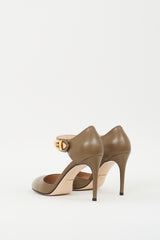 Gucci Taupe Leather D'Orsay Chain Pump
