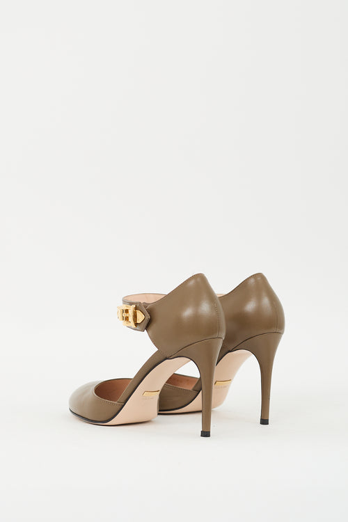 Gucci Taupe Leather D'Orsay Chain Pump