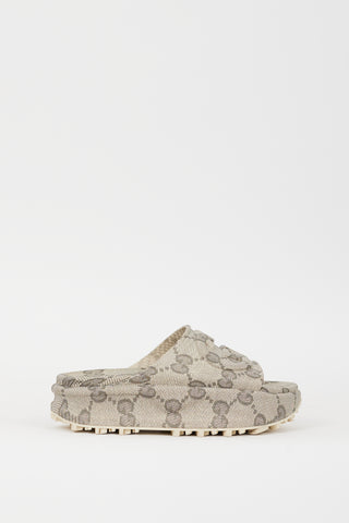 Gucci Beige & Grey Interlocking GG Platform Slide