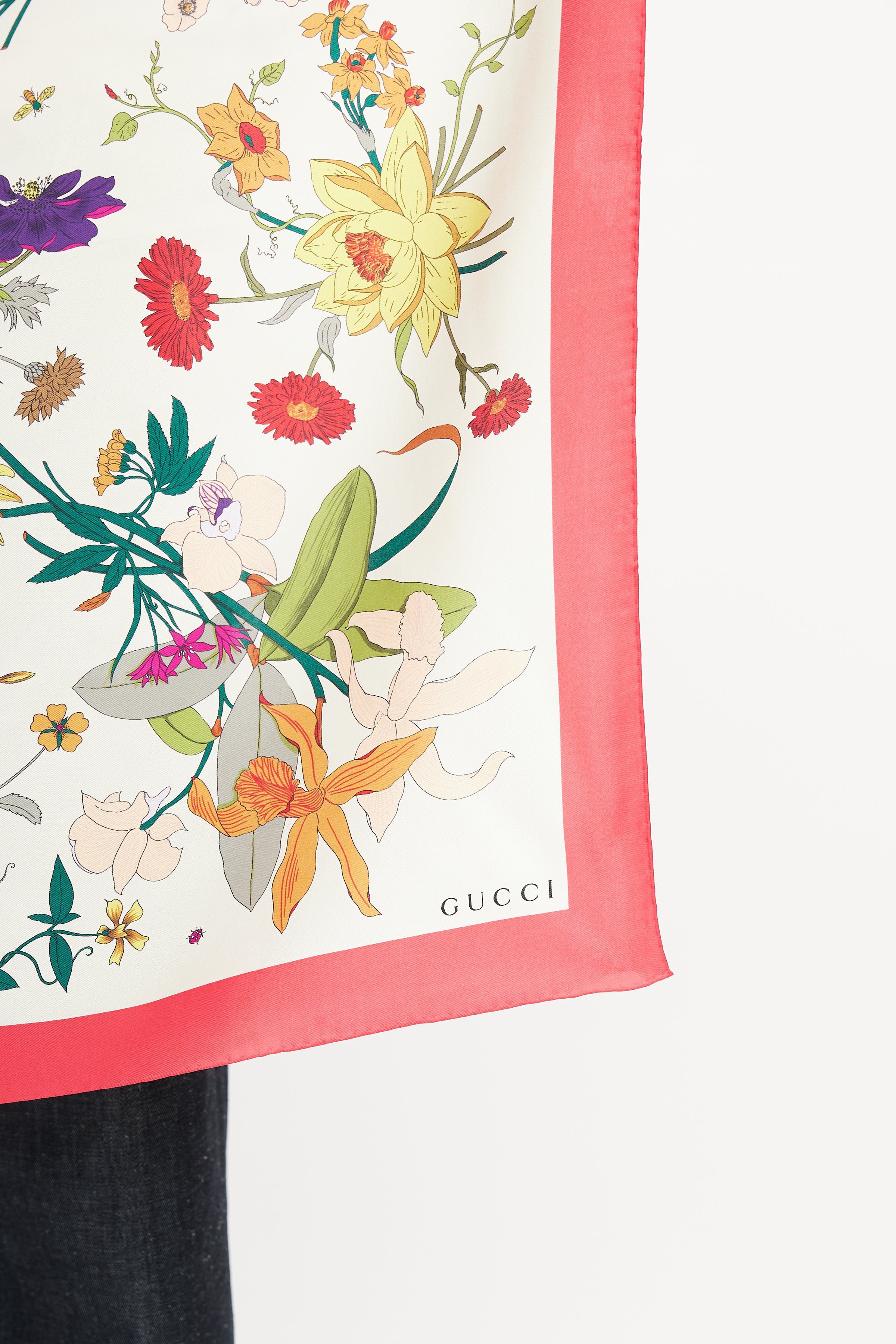 Louis Vuitton // Grey & Pink Chale Flowergram Scarf – VSP Consignment