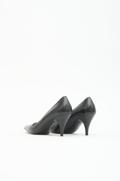 Gucci Embossed Leather Pump