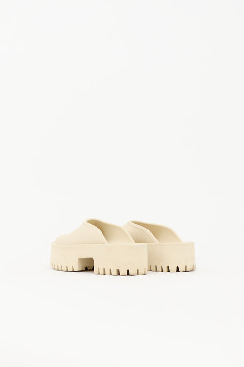 Gucci Rubber GG Elea Mule