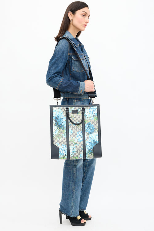 Gucci GG Supreme Blooms Tote Bag