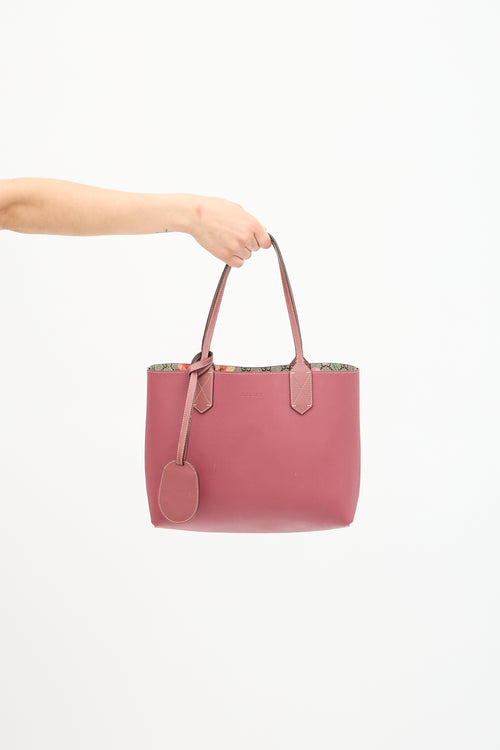 Gucci GG Supreme Reversible Blooms Bag