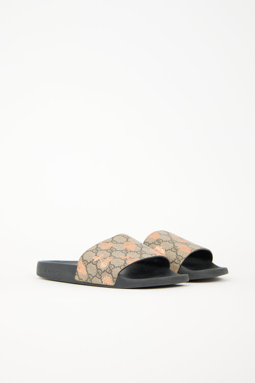 Gucci GG Supreme Monogram Berry Slide