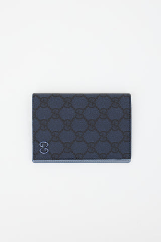 Gucci GG Supreme Passport Holder