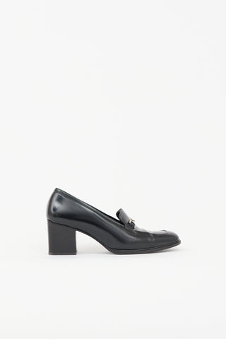 Gucci Vintage Leather Embellished Pump