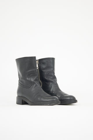 Gucci Leather Zip Ankle Boot