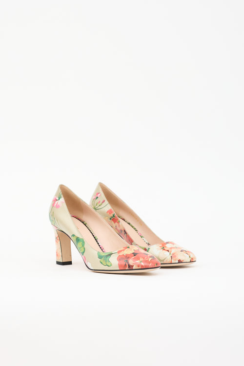 Gucci Leather Blooms Pump