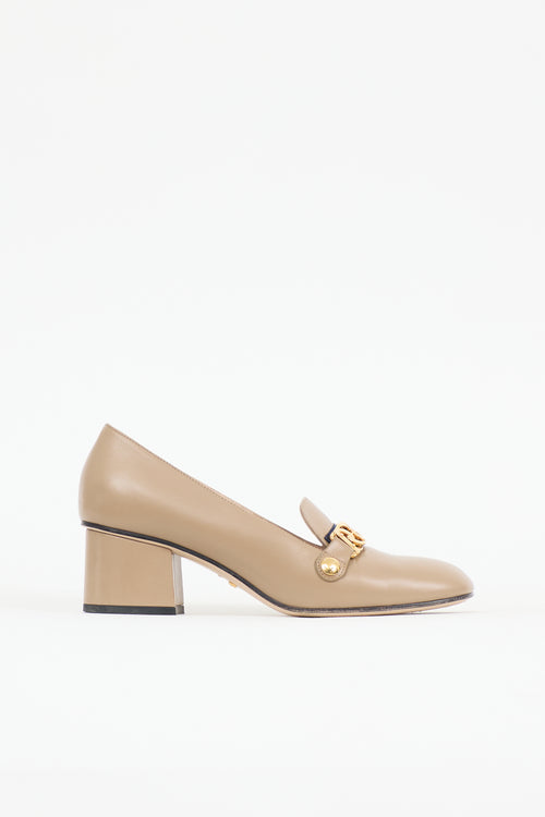 Gucci Leather Chain Pump