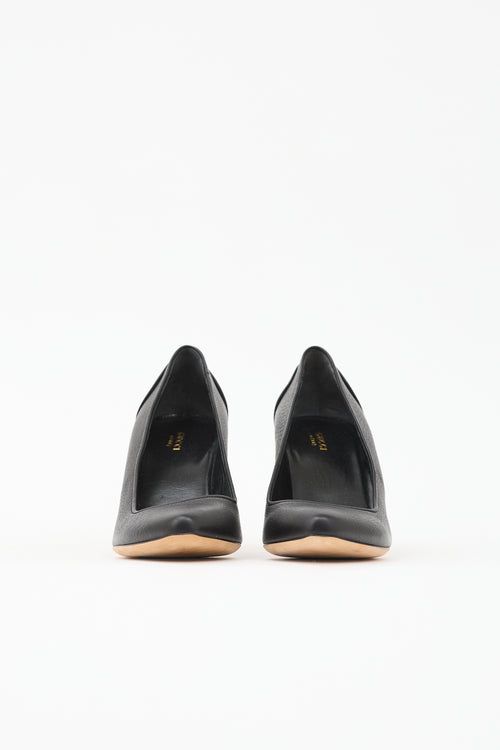 Gucci Pebbled Leather GG Pump