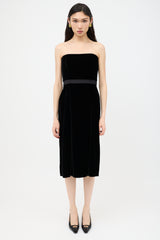 Gucci Pre-Fall 2011 Velvet Strapless Dress