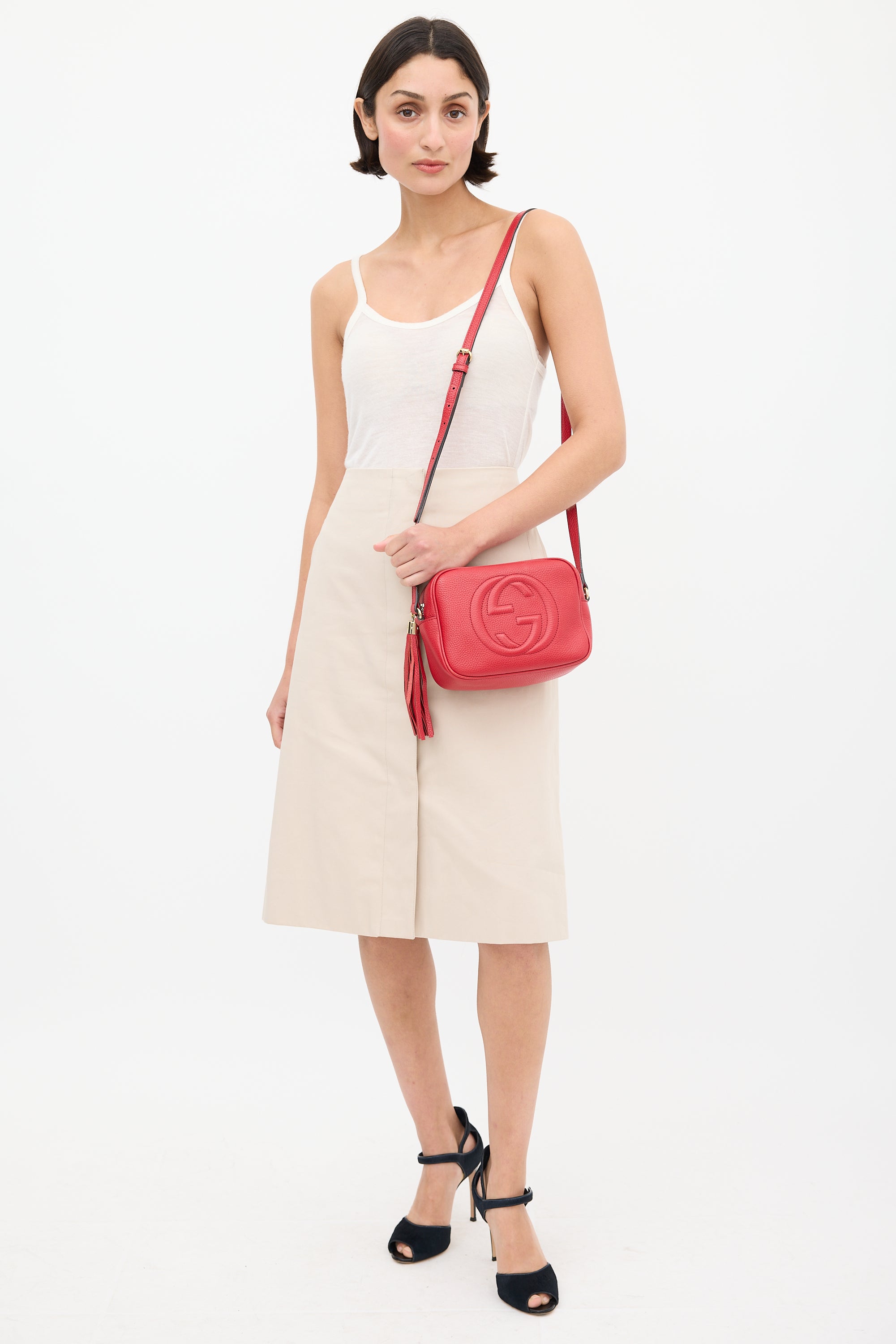 Gucci // Red Leather Soho Disco Crossbody Bag VSP Consignment Gucci // Red Leather Soho Disco Crossbody Bag VSP Consignment