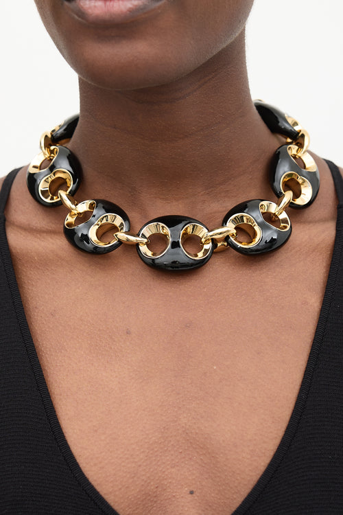 Gucci Spring 2024 Enamelled Marina Chain Neckline