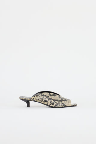 Gucci Textured Leather Mule