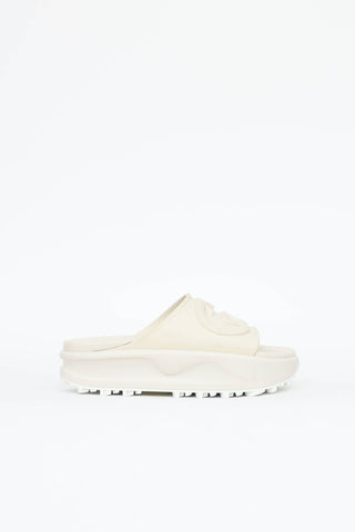 Gucci Rubber GG Platform Slide
