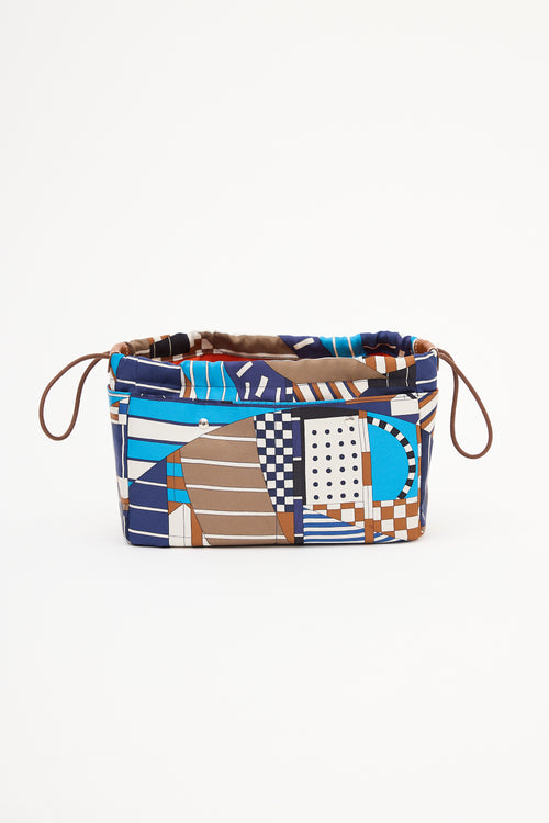 Hermès 2021 Blue & Multi Silk Printed Fourbi 25 Pouch