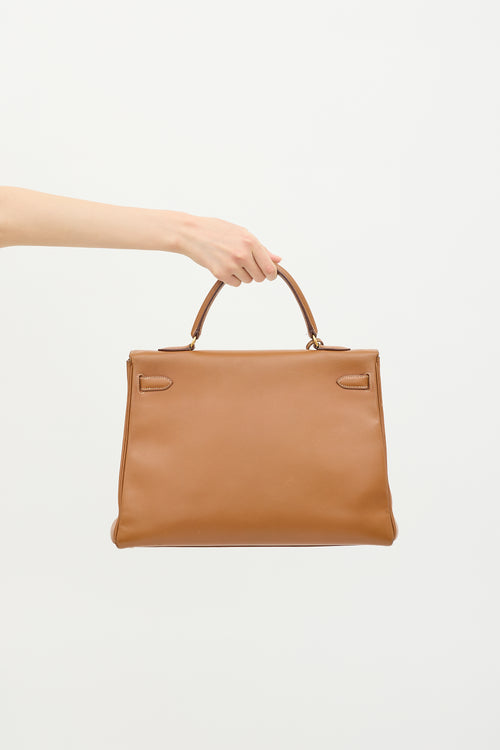 Hermès 1996 Gold Courchevel Kelly Retourne 35 Bag