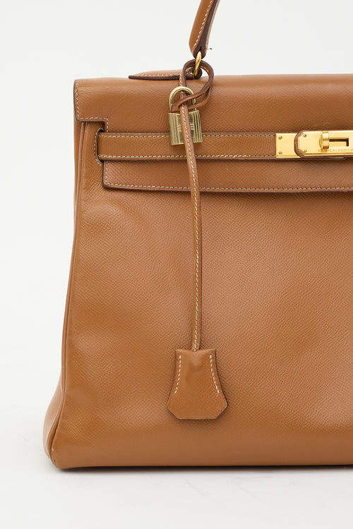 Hermès 1996 Gold Courchevel Kelly Retourne 35 Bag