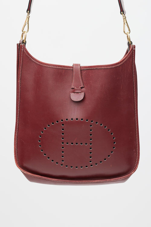 Hermès 1999 Burgundy Epsom Leather Evelyne 29 PM Bag