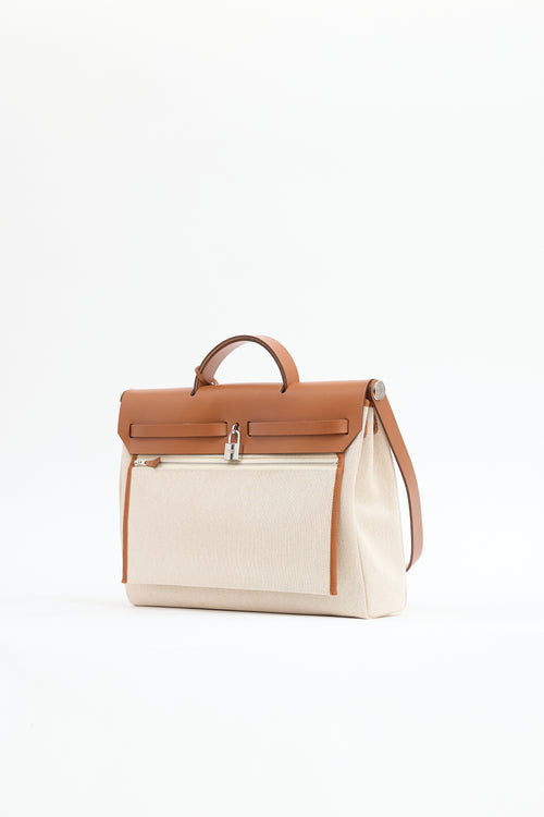 Hermès 2023 Écru H Viking Canvas & Fauve Vache Hunter Leather Herbag Messenger 39