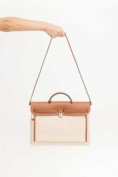 Hermès 2023 Écru H Viking Canvas & Fauve Vache Hunter Leather Herbag Messenger 39