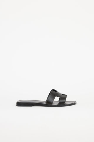 Hermès Noir Box Leather Oran Sandal