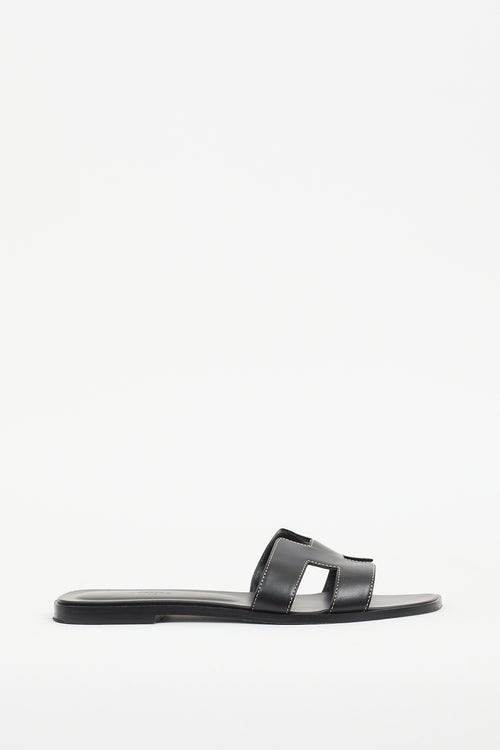 Hermès Black Leather Oran Sandal