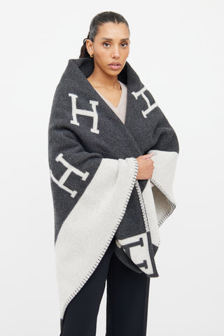 Hermès Grey Ecru & Gris Fonce Avalon Blanket