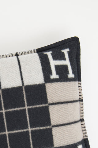 Hermès Écru Noir Avalon III Pillow