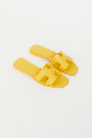 Hermès Jaune Topaze Oran Sandal