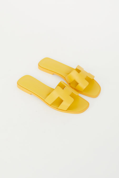 Hermès Jaune Topaze Oran Sandal
