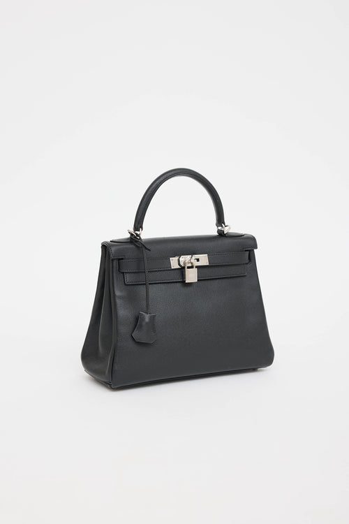 Hermès 2004 Noir Togo Retourne Kelly 28 Bag