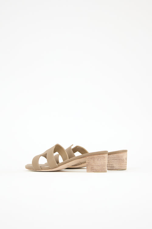 Hermès Leather Oasis Sandal