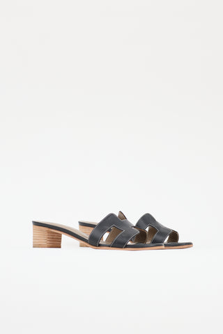 Hermès Leather Oasis Sandal
