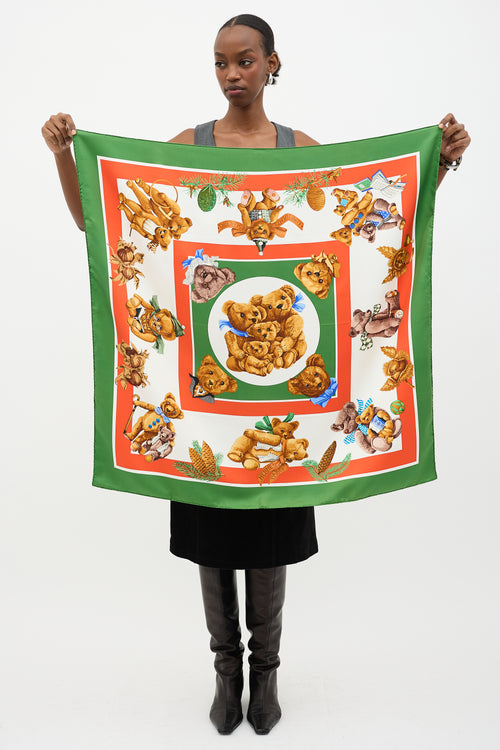 Hermès Silk Confidents Des Coeurs 90 Scarf