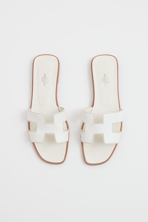 Hermès Havane Leather Oran  Sandal
