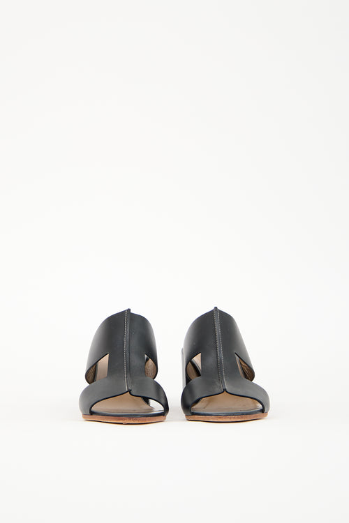 Hermès Black Leather Ostia Sandal