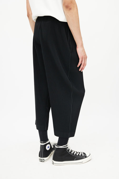 Issey Miyake Black Pleated Cropped Trouser