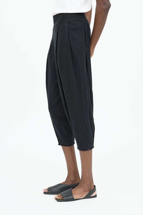 Issey Miyake Ribbed Crop Pant