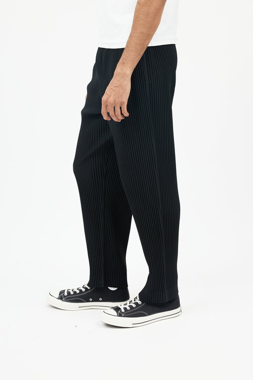 Issey Miyake Black Pleated Side Pocket Trousers
