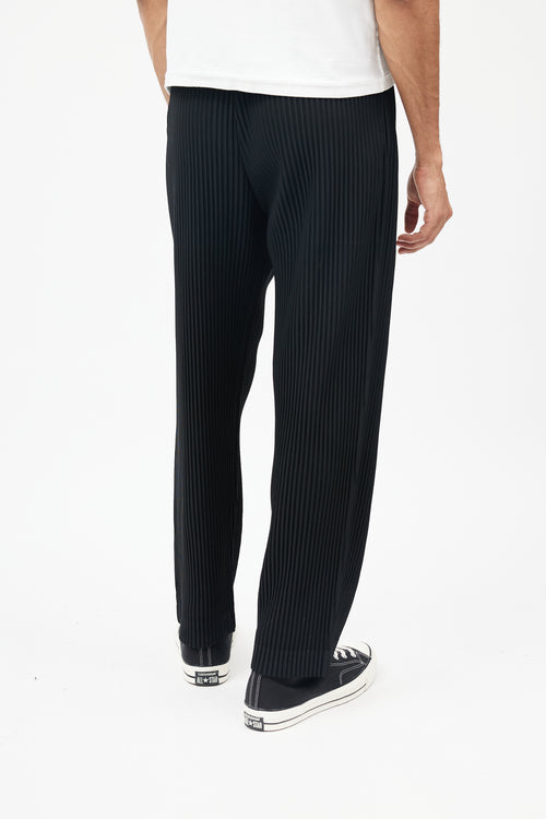 Issey Miyake Black Pleated Side Pocket Trousers